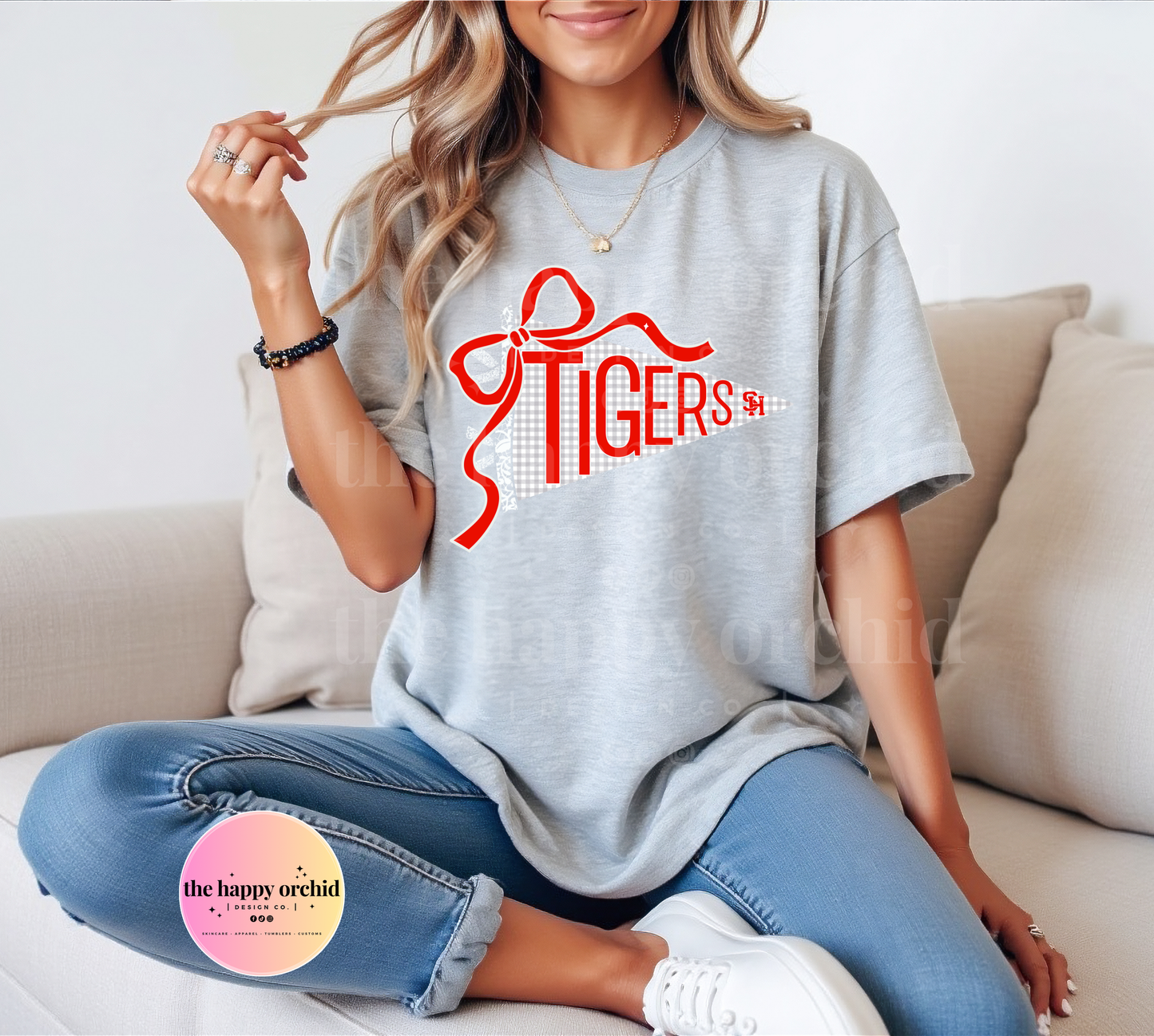 (NEW) TIGERS Pendant Flag Top