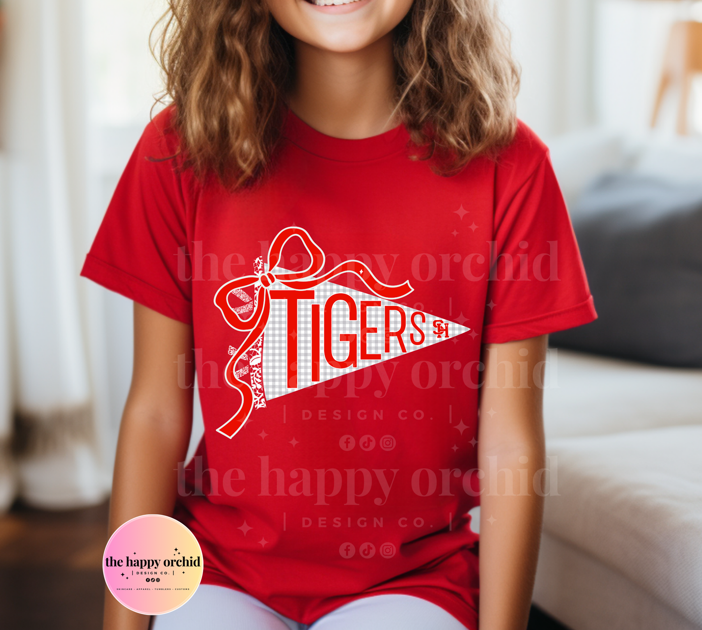 (NEW) Youth TIGERS Pendant Flag Top
