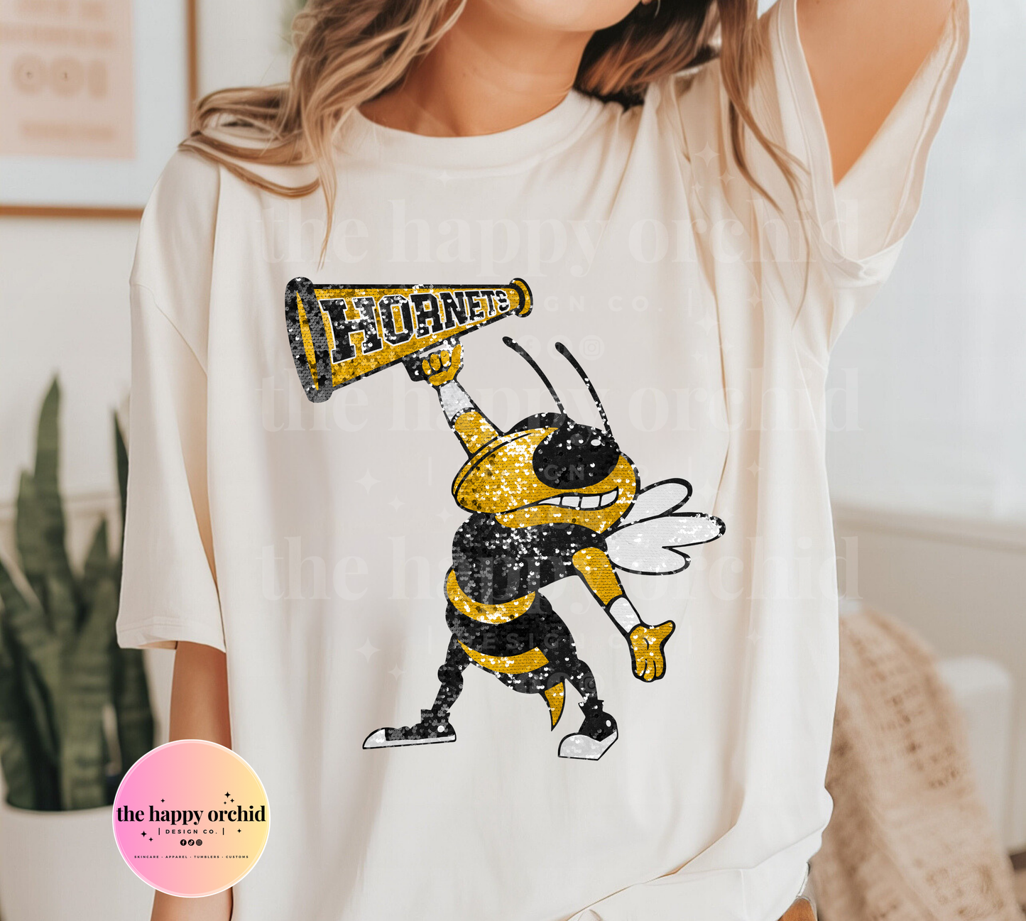 (NEW) HORNETS MASCOT Faux Glitter Top