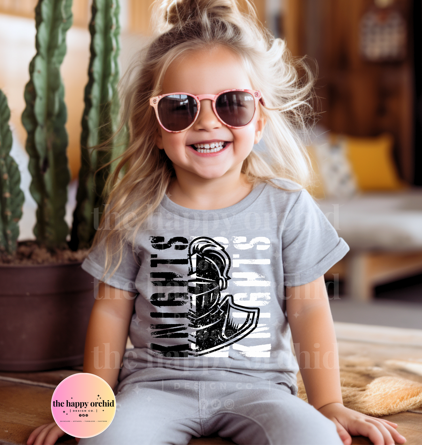 (NEW) Youth KNIGHTS DISTRESSED Top