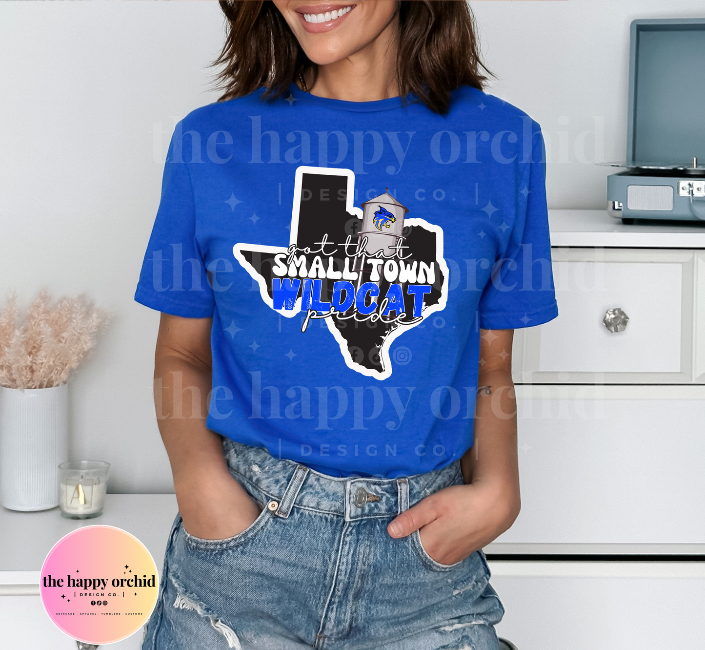 SMALL TOWN WILDCAT PRIDE Top