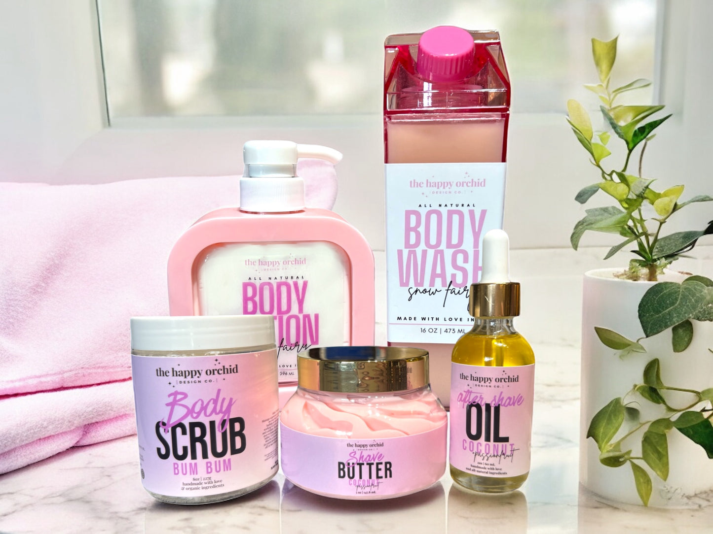 LUXXE SHOWER ESSENTIALS