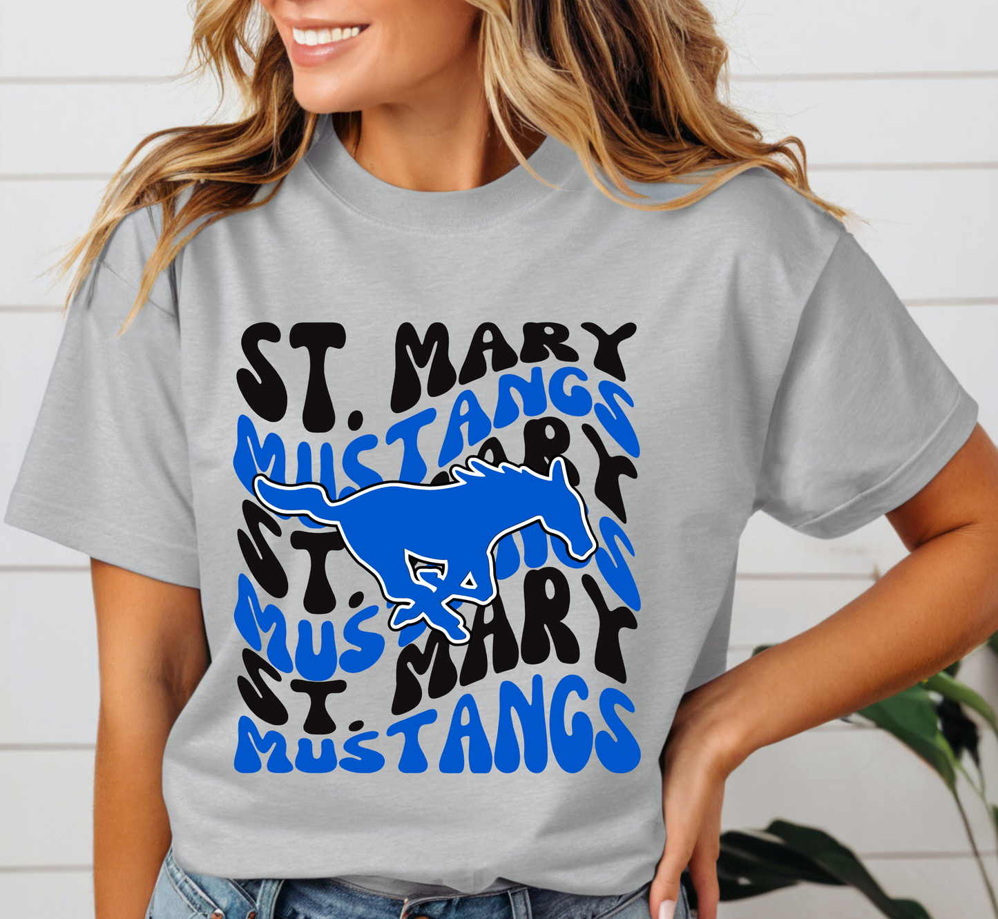 ST. MARY MUSTANGS Retro Wave tee