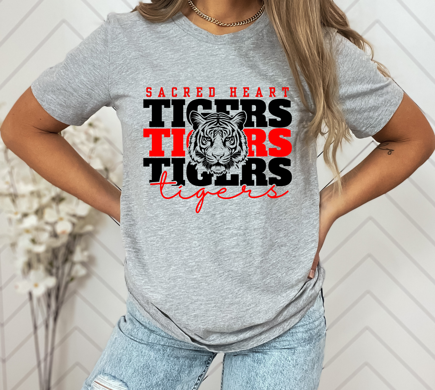 Youth SACRED HEART TIGERS Top