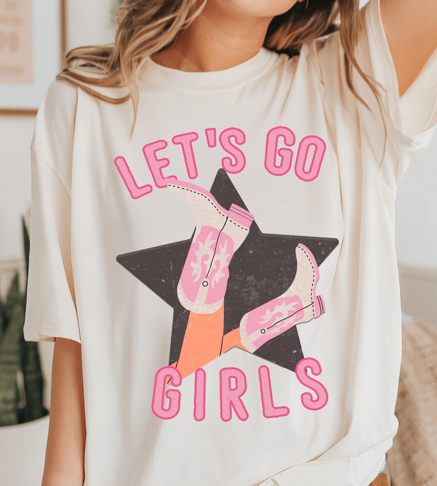 LET’S GO GIRLS Vintage tee