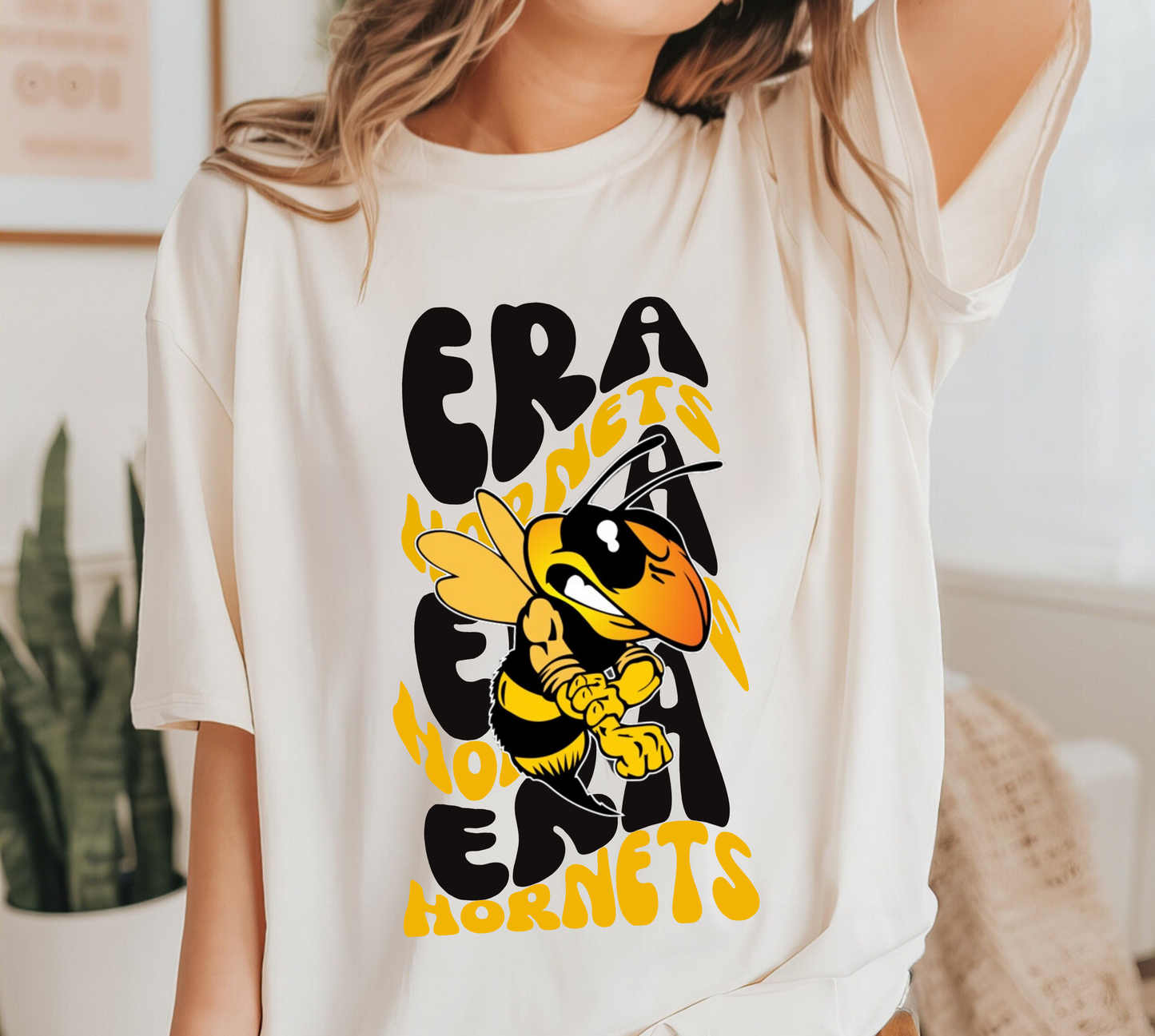 ERA HORNETS Retro Wave tee