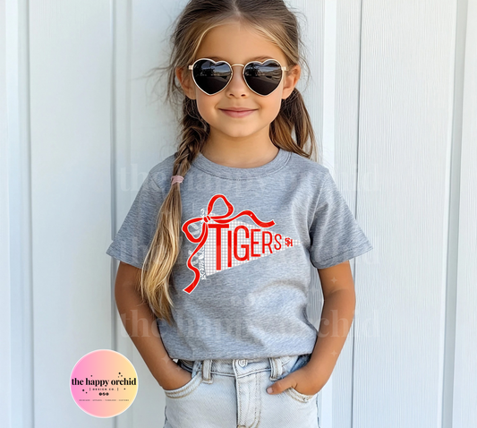 (NEW) Youth TIGERS Pendant Flag Top
