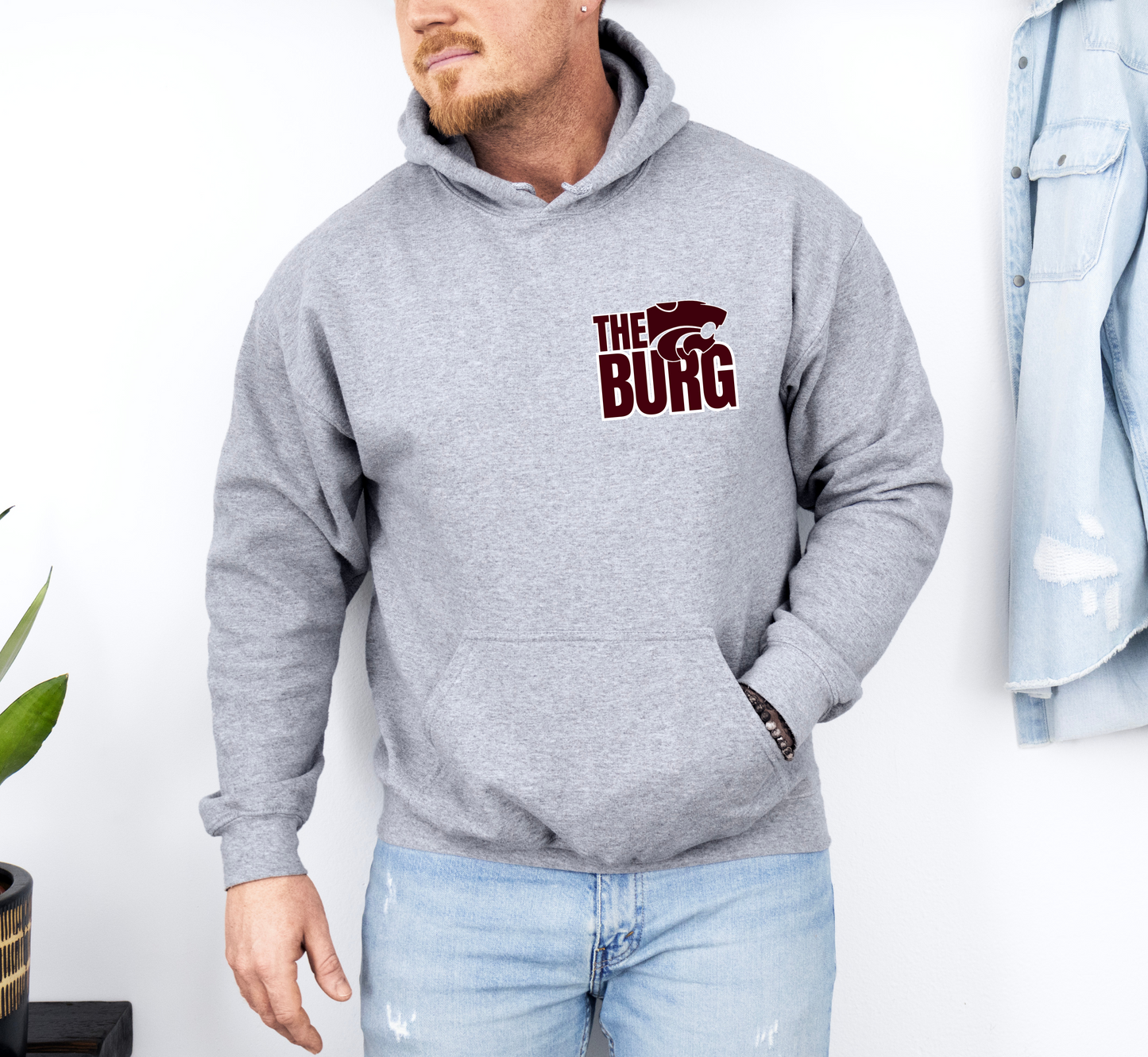 THE BURG Pocket Logo Style Hoodie