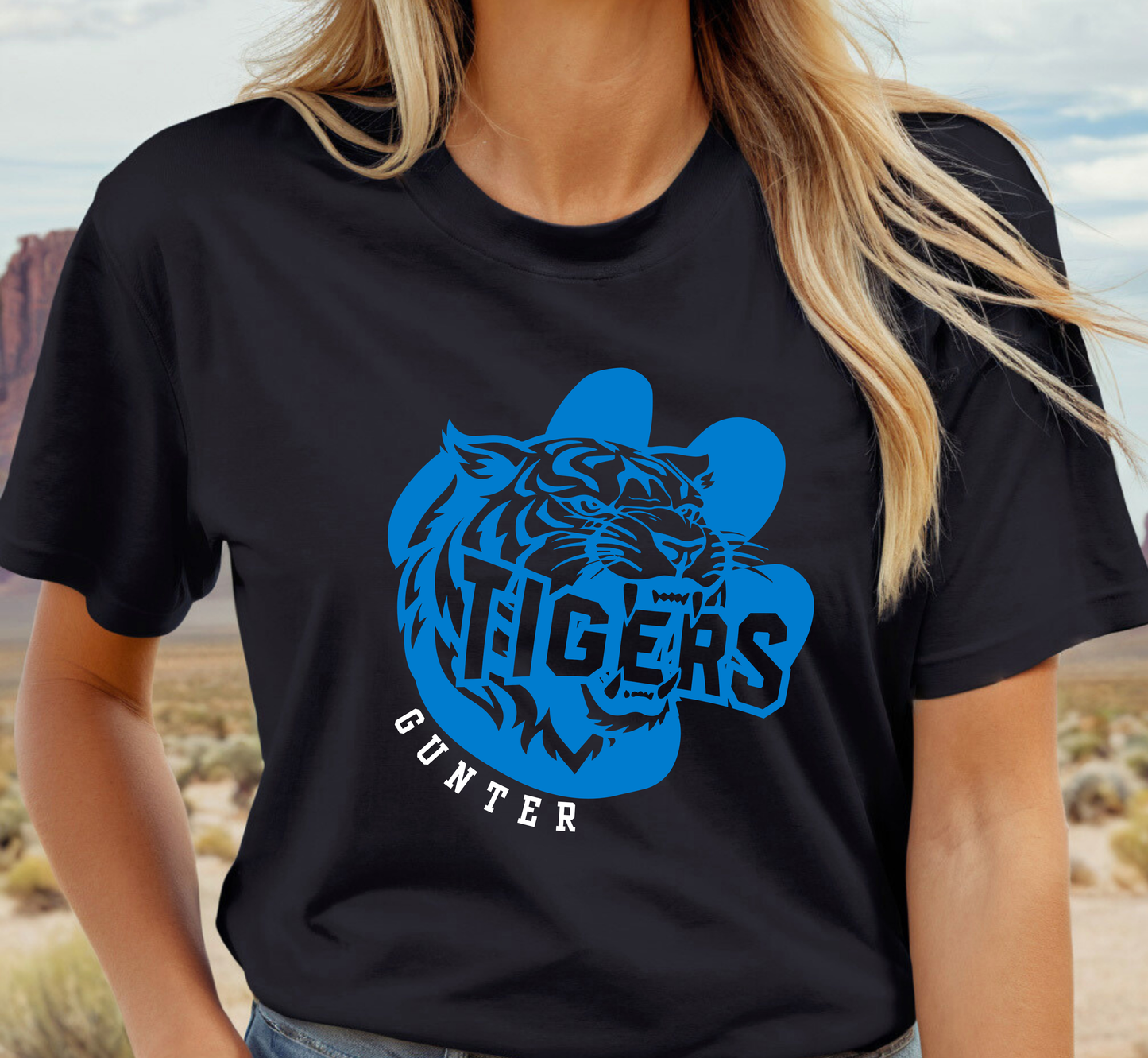 GUNTER TIGERS PAW PRINT tee