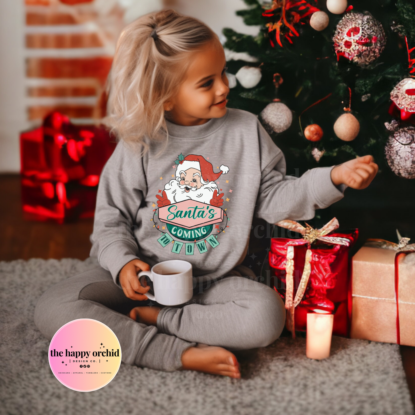 Youth SANTA’S COMING TO TOWN Retro Top