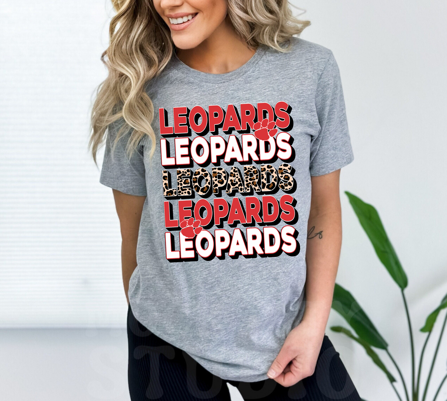 LEOPARDS Stacked tee