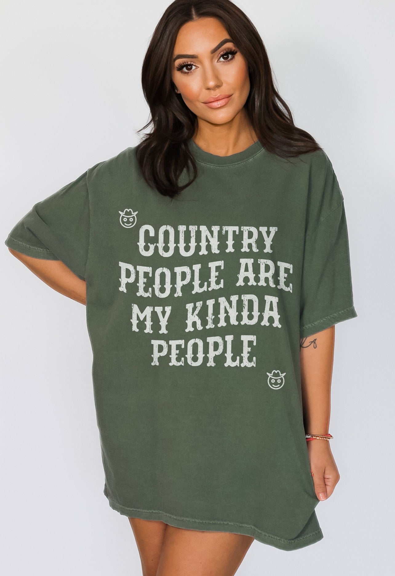 COUNTRY PEOPLE Tee