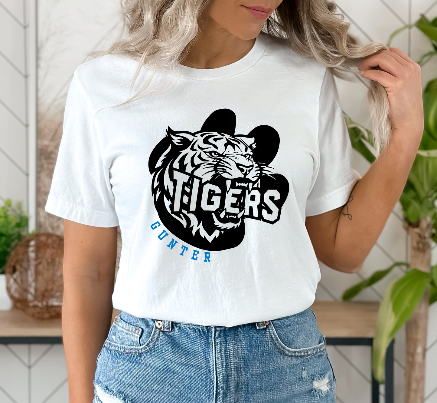 GUNTER TIGERS PAW PRINT tee