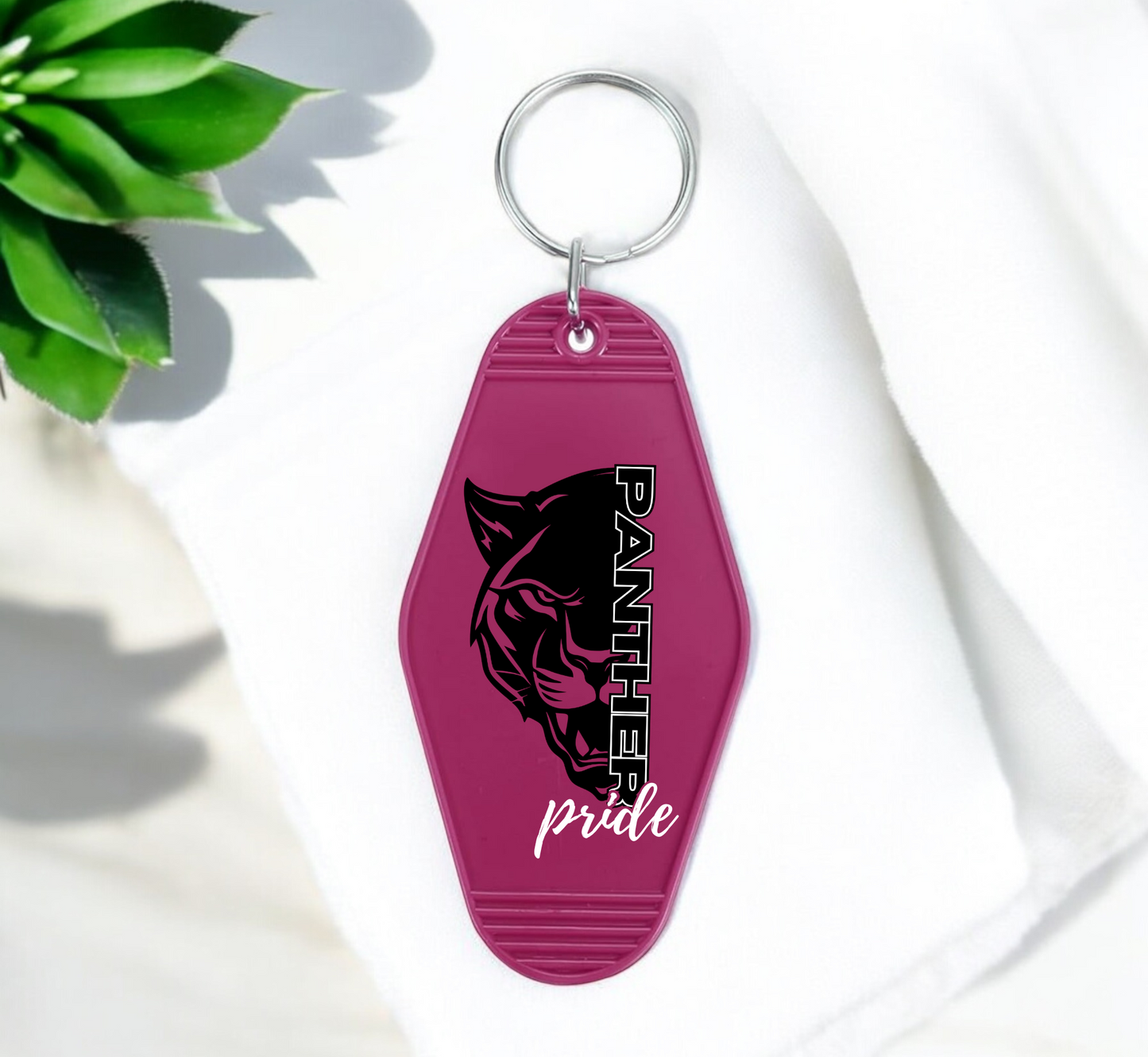 PANTHER PRIDE Motel Keychain