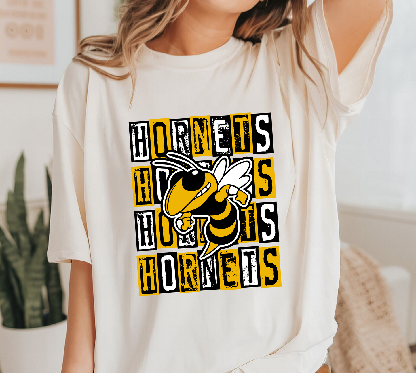 HORNETS Stacked tee