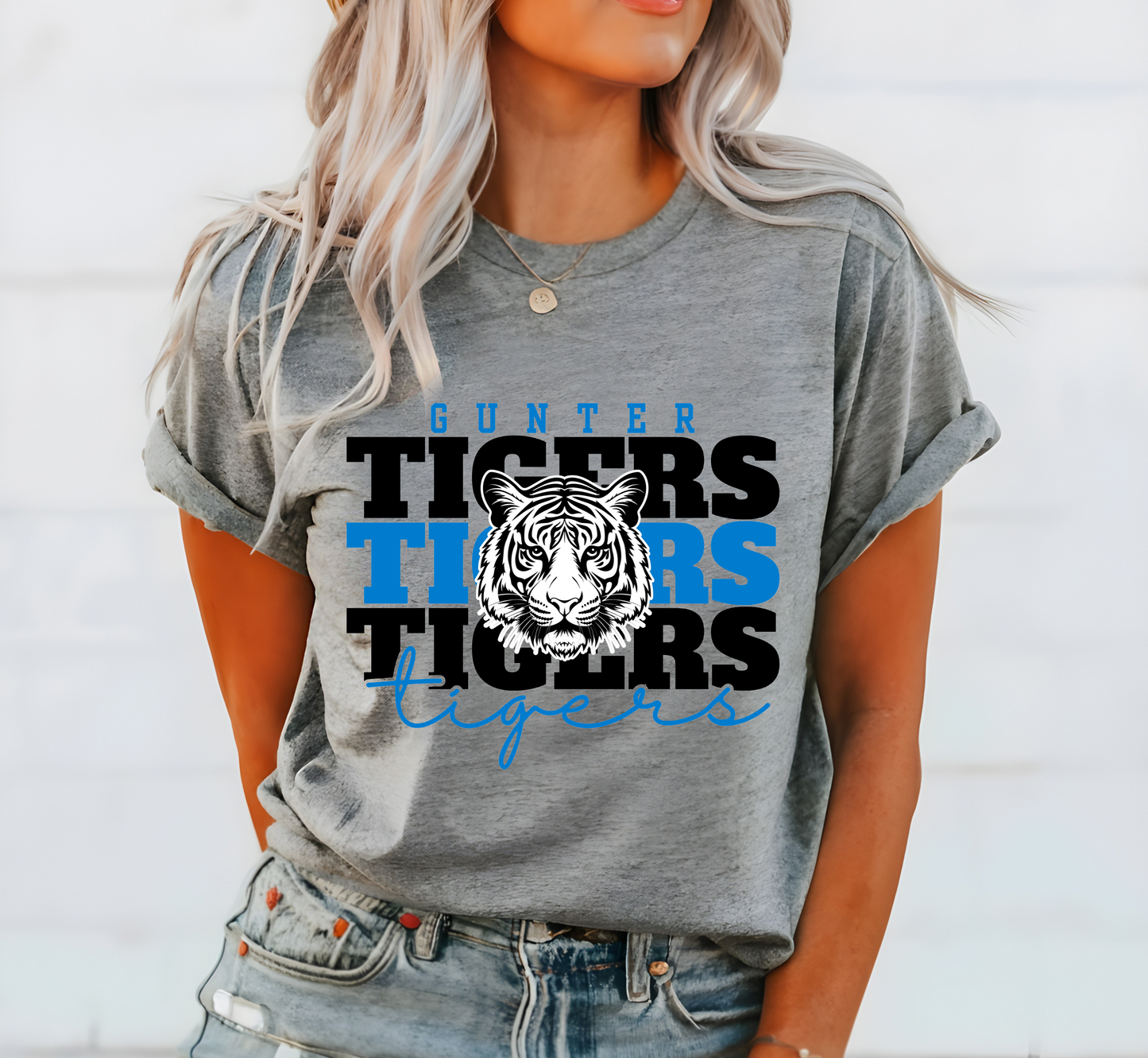 GUNTER TIGERS Stacked tee