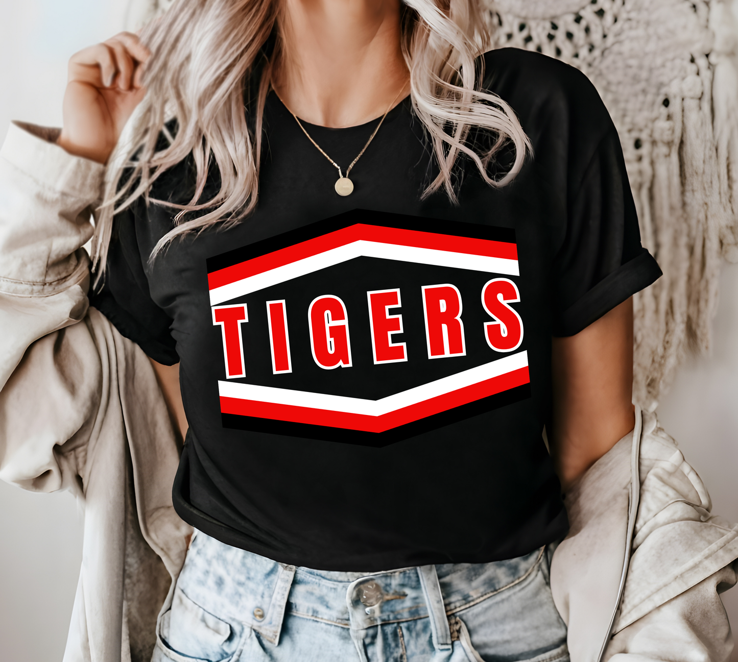 TIGERS Arrow Block tee