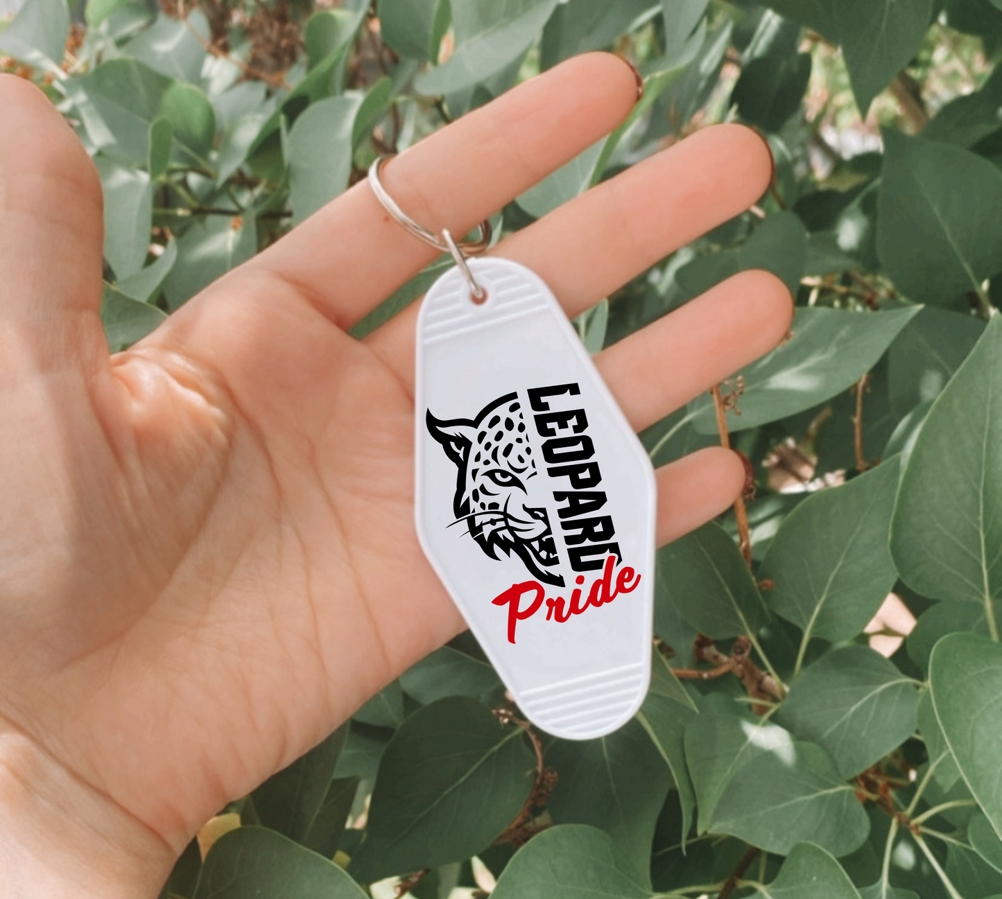 LEOPARD PRIDE Motel Keychain