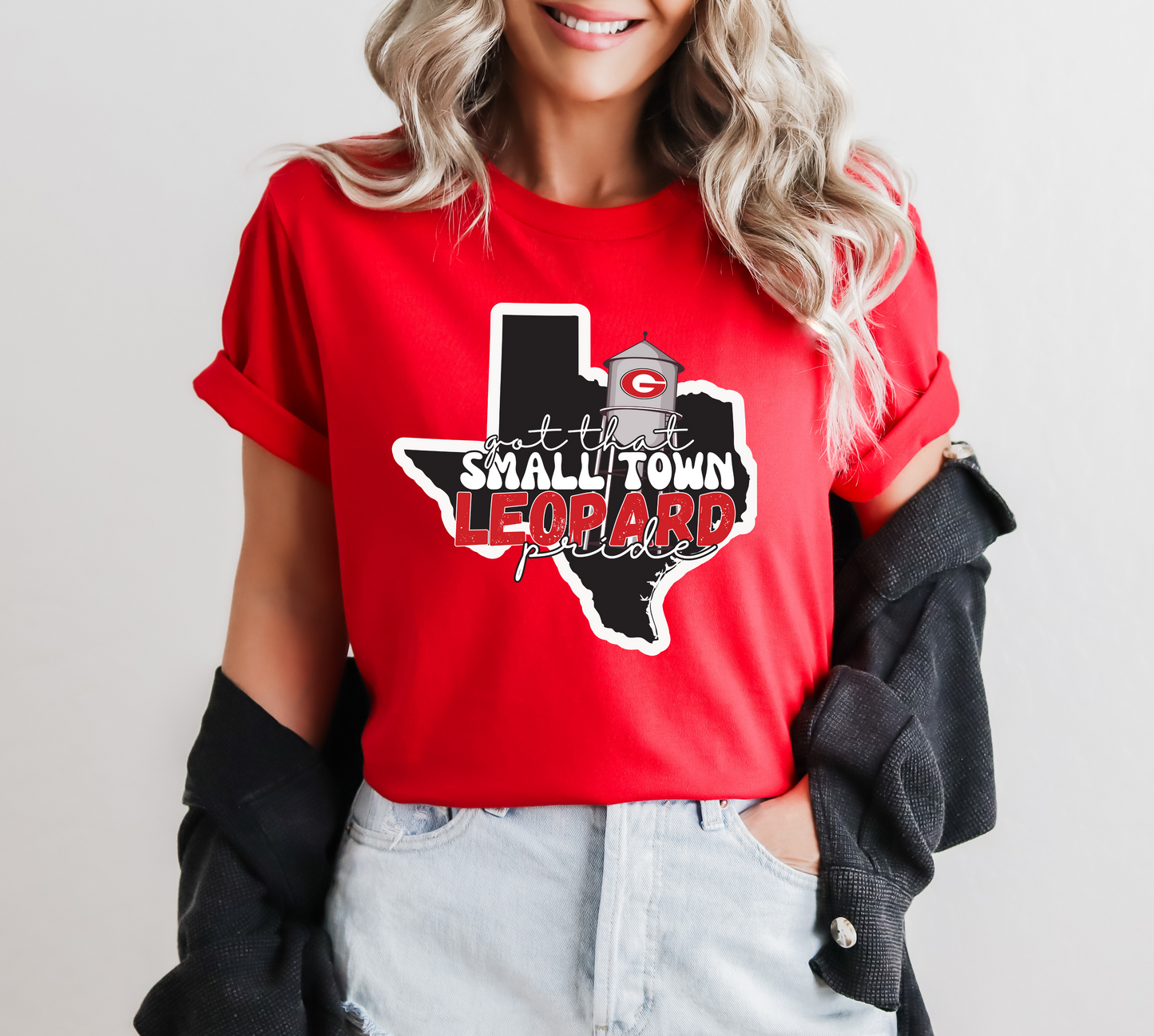 SMALL TOWN LEOPARD PRIDE tee