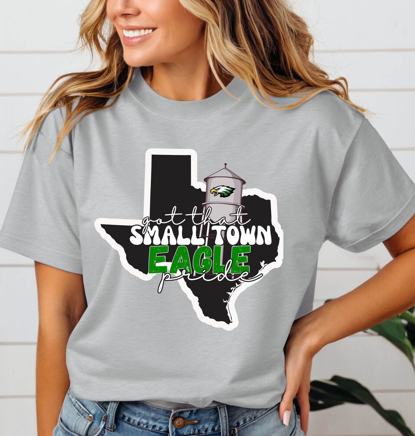 SMALL TOWN EAGLE PRIDE tee