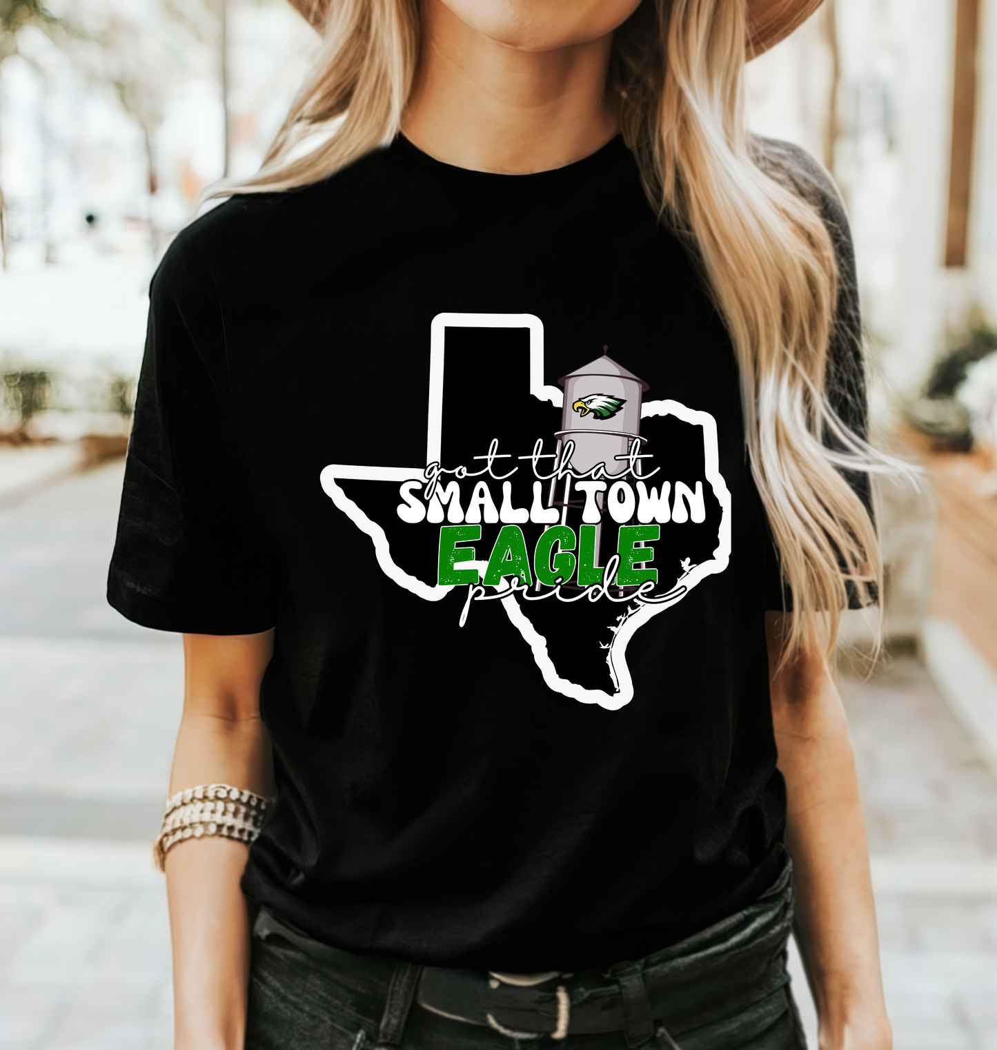 SMALL TOWN EAGLE PRIDE tee