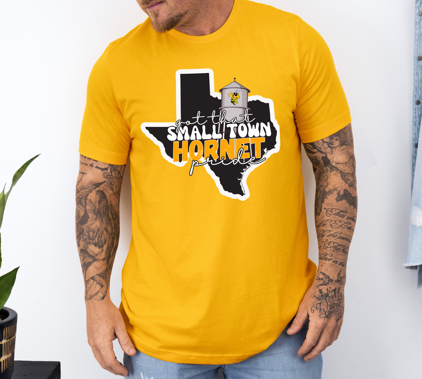 SMALL TOWN HORNET PRIDE tee