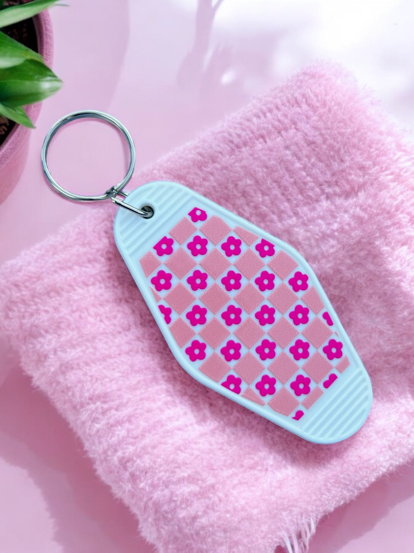 FLORAL CHECK Motel Keychain